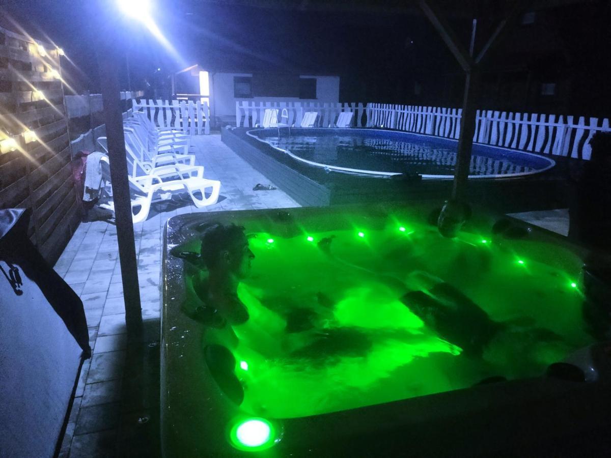 ,,Zagroda Nowecin,, Villa Bagian luar foto